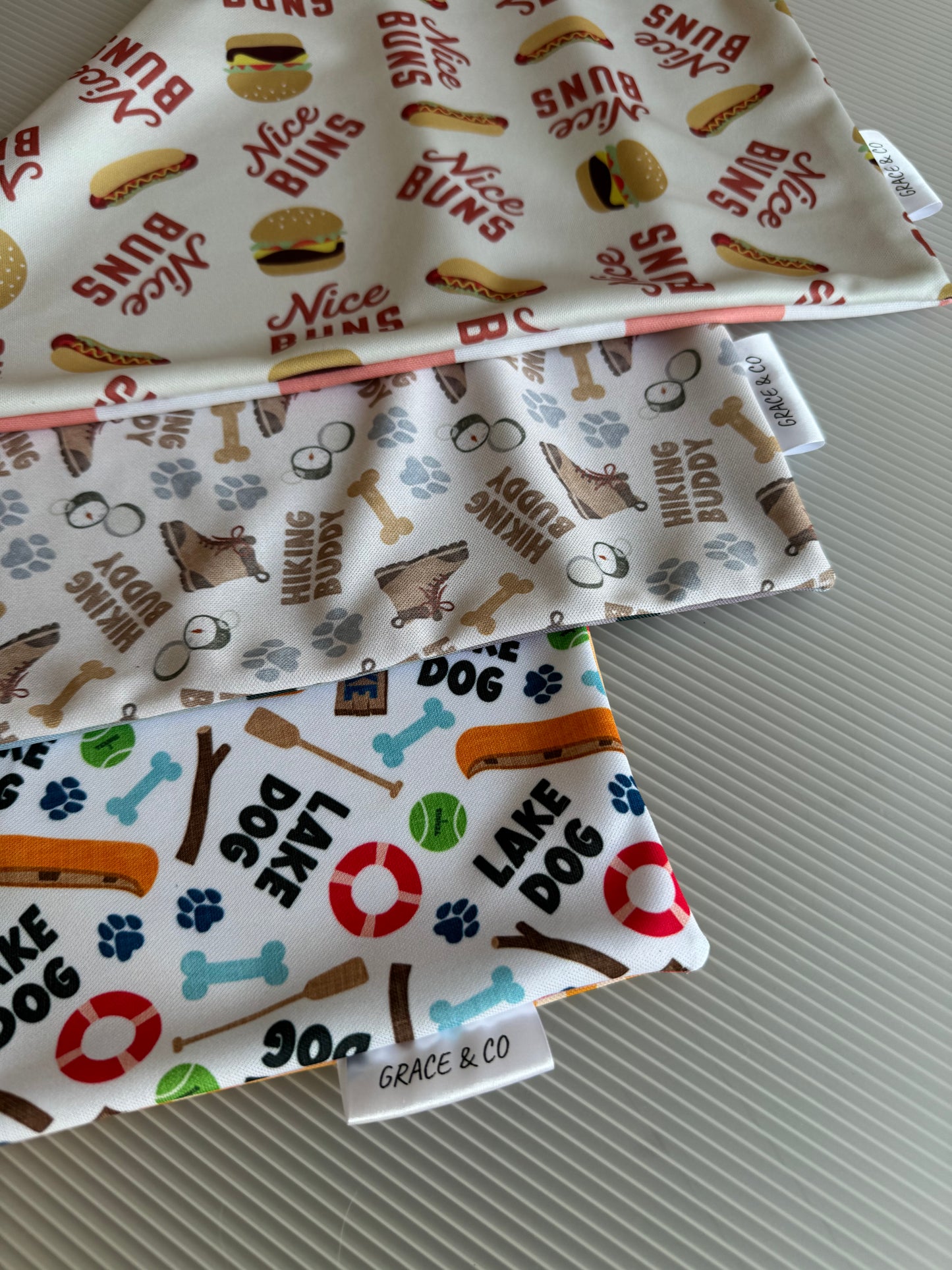 Lake Dog, 2 in 1 Dog Bandana